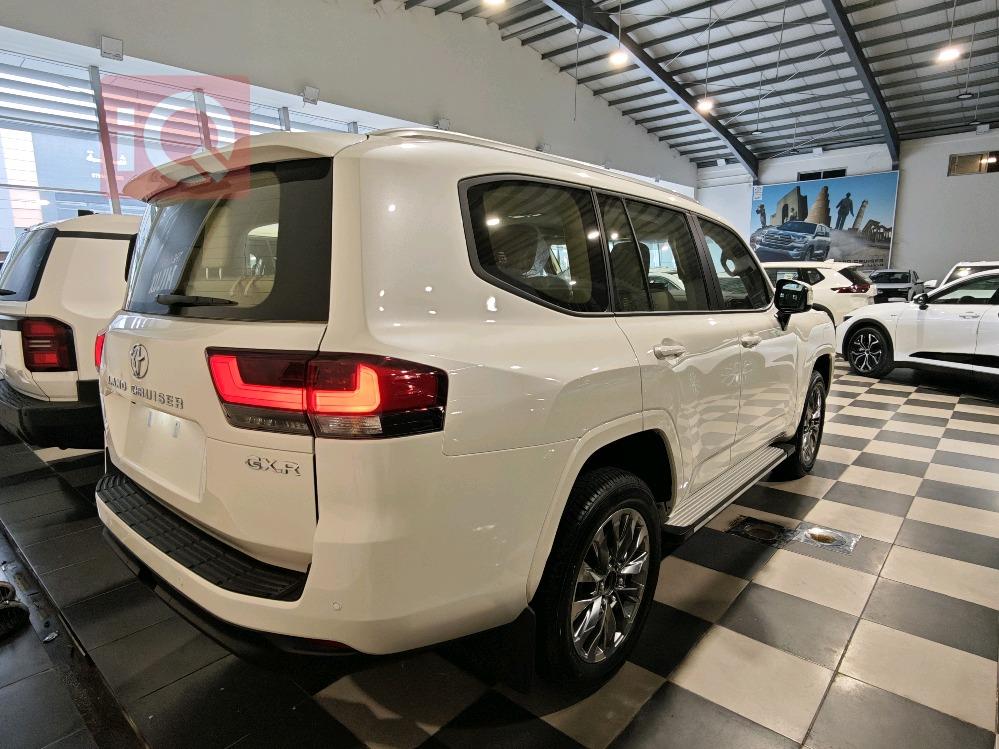 تويوتا لاندكروزر